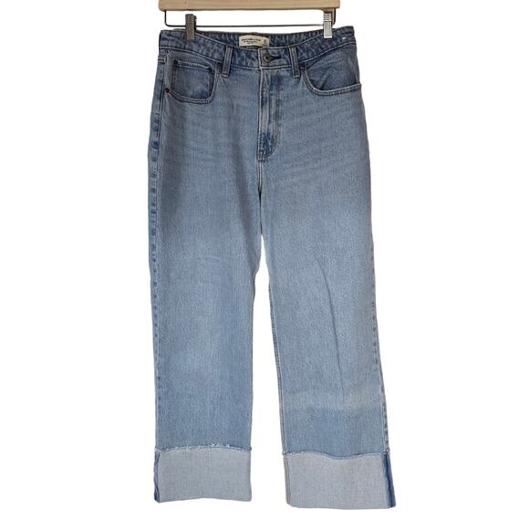 Abercrombie & Fitch Denim - Abercrombie & Fitch The 90s Relaxed Curve Love Jeans Hi Rise w/ Cuffed Hem 10S